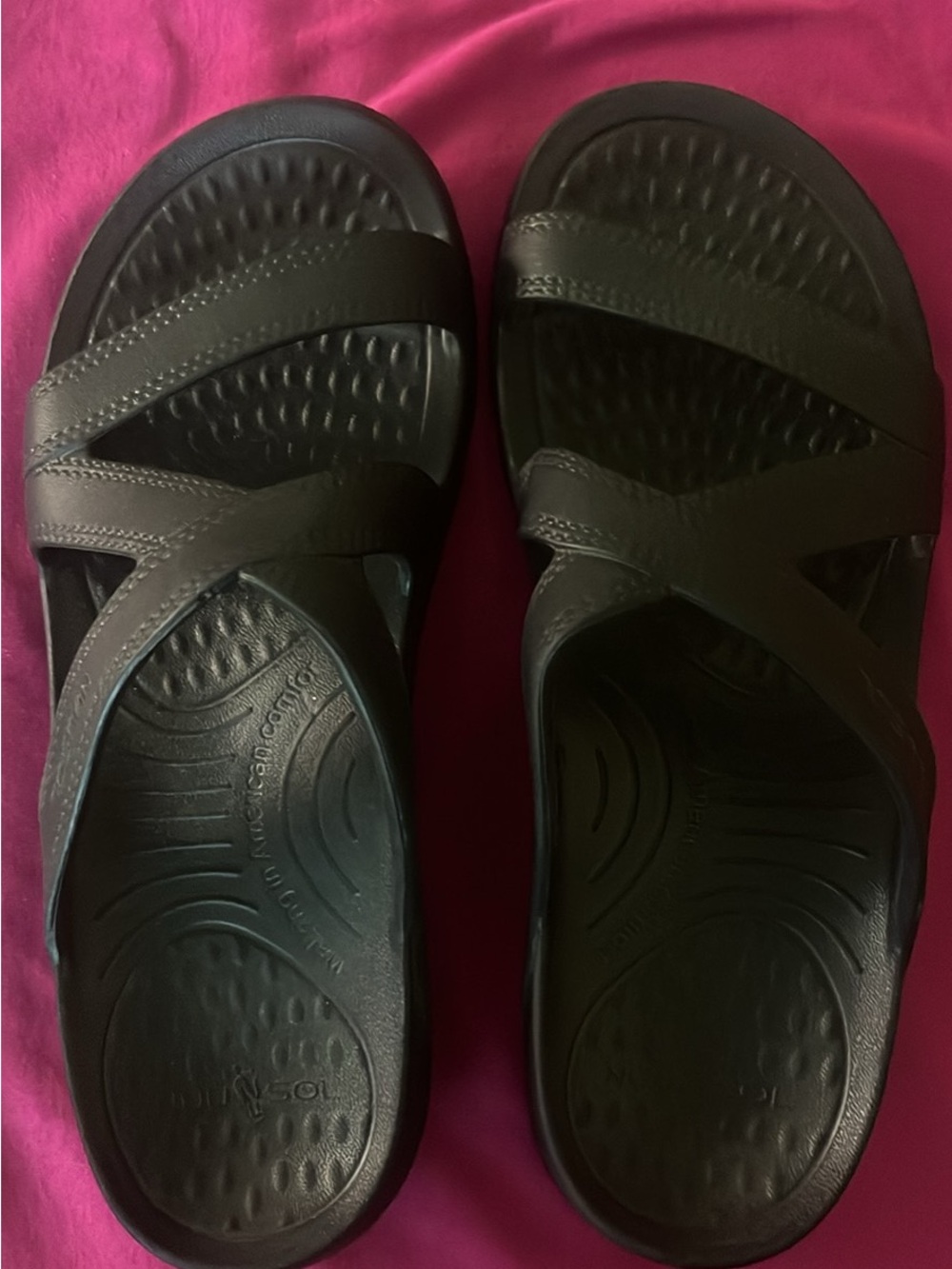 Nuusol Cascade Black Sandals